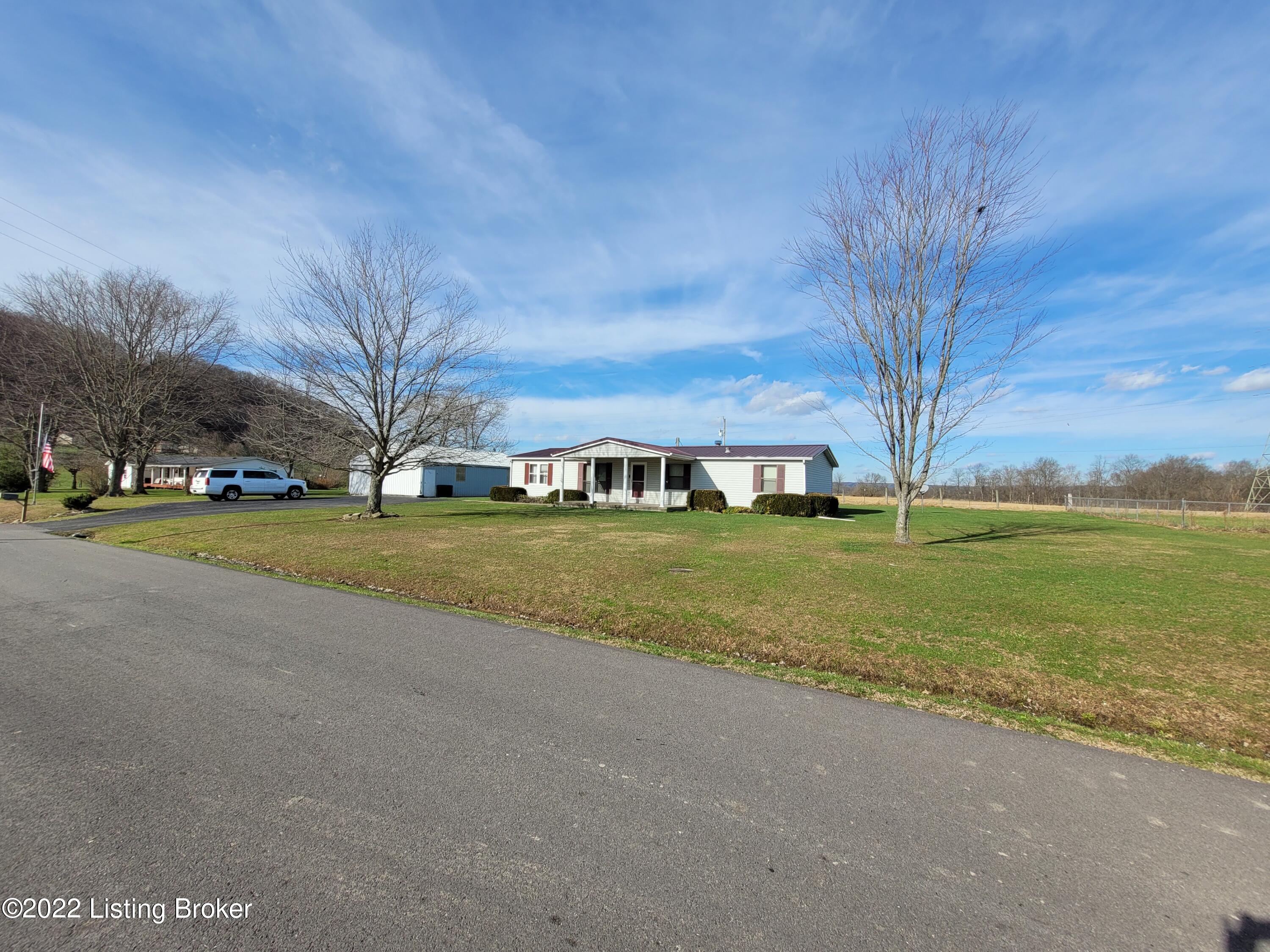 183 Greens Bottom Road Carrollton, KY 41008 - Photo 3 of 25 20220105_133950