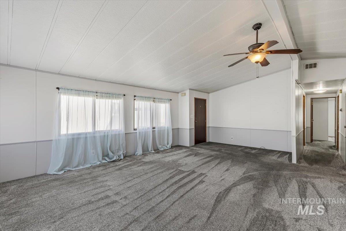 9390 Ustick Road, Unit 31 Boise, ID 83704 - Photo 12 of 22