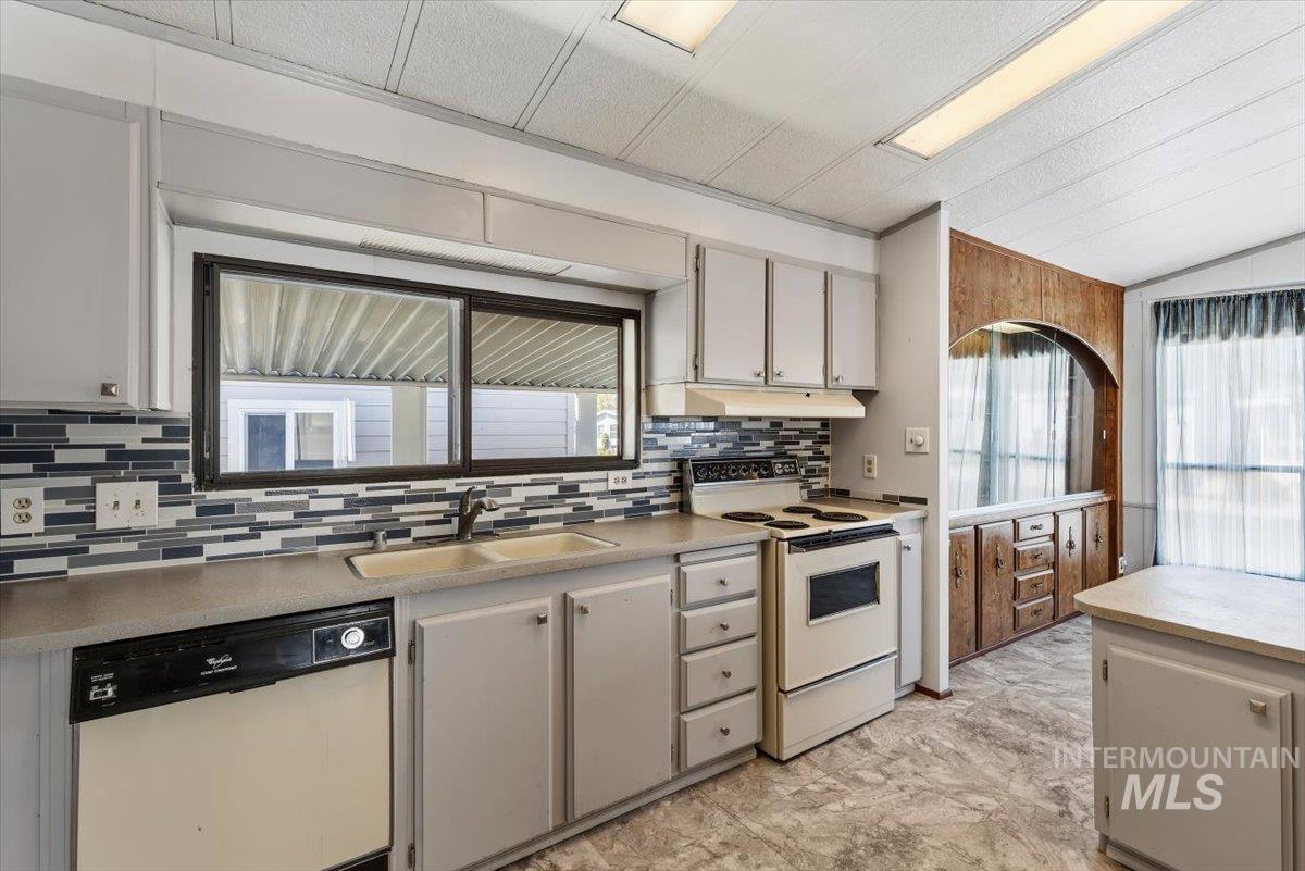 9390 Ustick Road, Unit 31 Boise, ID 83704 - Photo 5 of 22