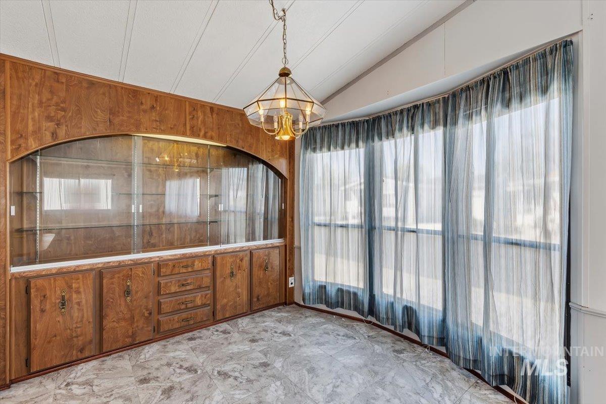 9390 Ustick Road, Unit 31 Boise, ID 83704 - Photo 8 of 22