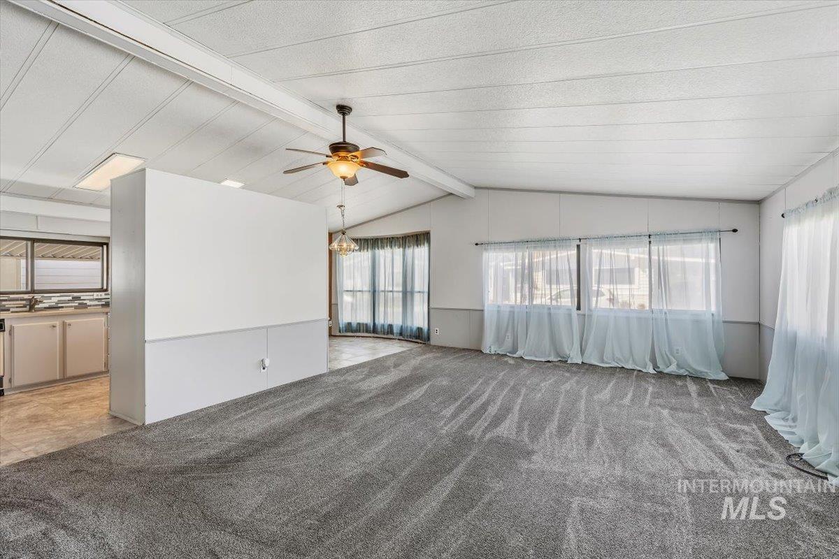 9390 Ustick Road, Unit 31 Boise, ID 83704 - Photo 10 of 22