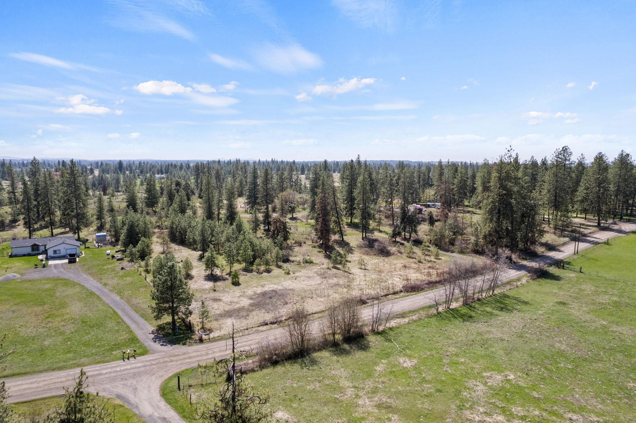 15017 West Lincoln Road Spokane, WA 99224 - Photo 1 of 17 Gallery Image 1