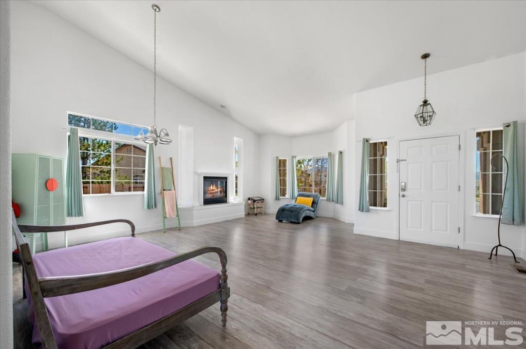 20998 Gunnison Court Reno, NV 89508 - Photo 5 of 33 Photo 5