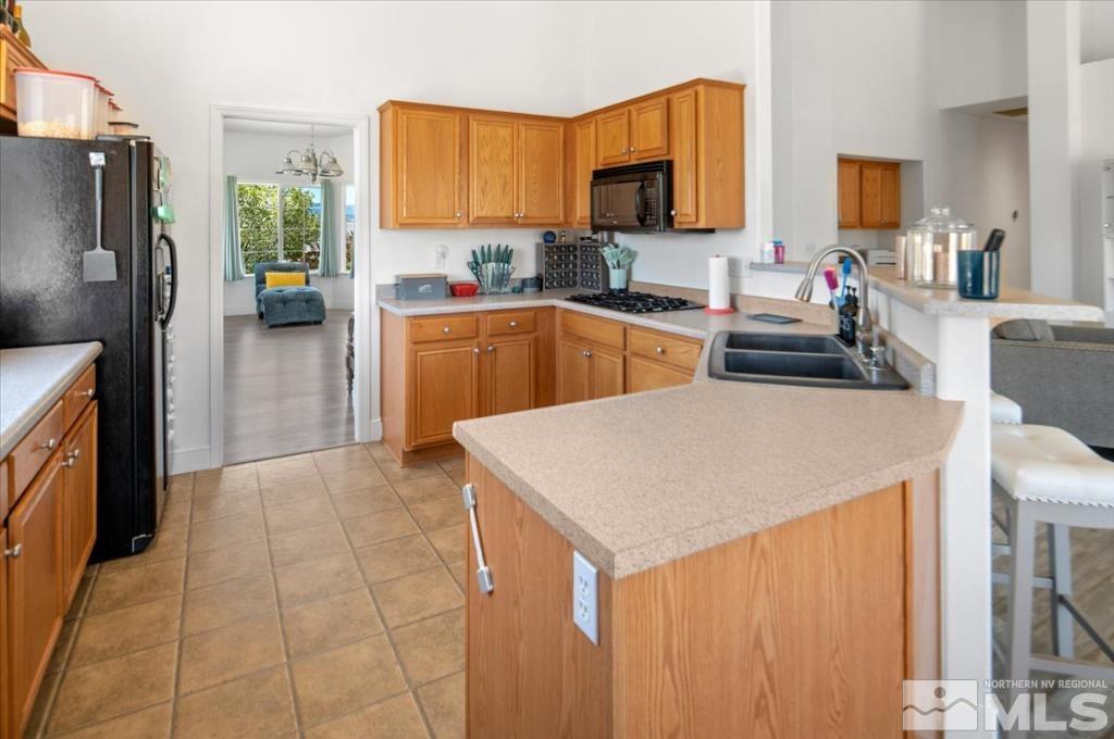 20998 Gunnison Court Reno, NV 89508 - Photo 9 of 33 Photo 9