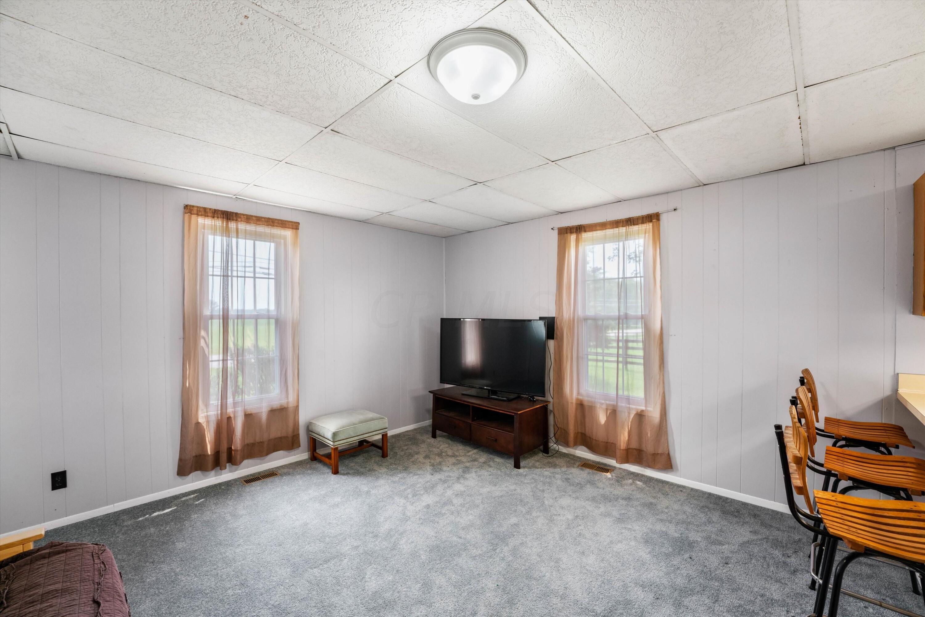 3654 Liberty Road Delaware, OH 43015 - Photo 9 of 34 Gallery Image 9