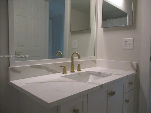 a close view of sink and tap