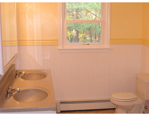 50 Greylock Road Tewksbury, MA 01876 - Photo 12 of 17 Gallery Image 12