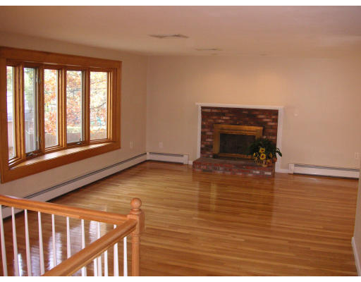 50 Greylock Road Tewksbury, MA 01876 - Photo 5 of 17 Gallery Image 5