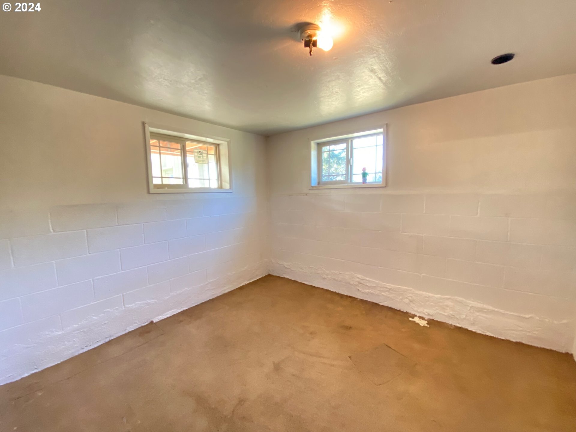 715 Jackson Avenue Coos Bay, OR 97420 - Photo 20 of 42