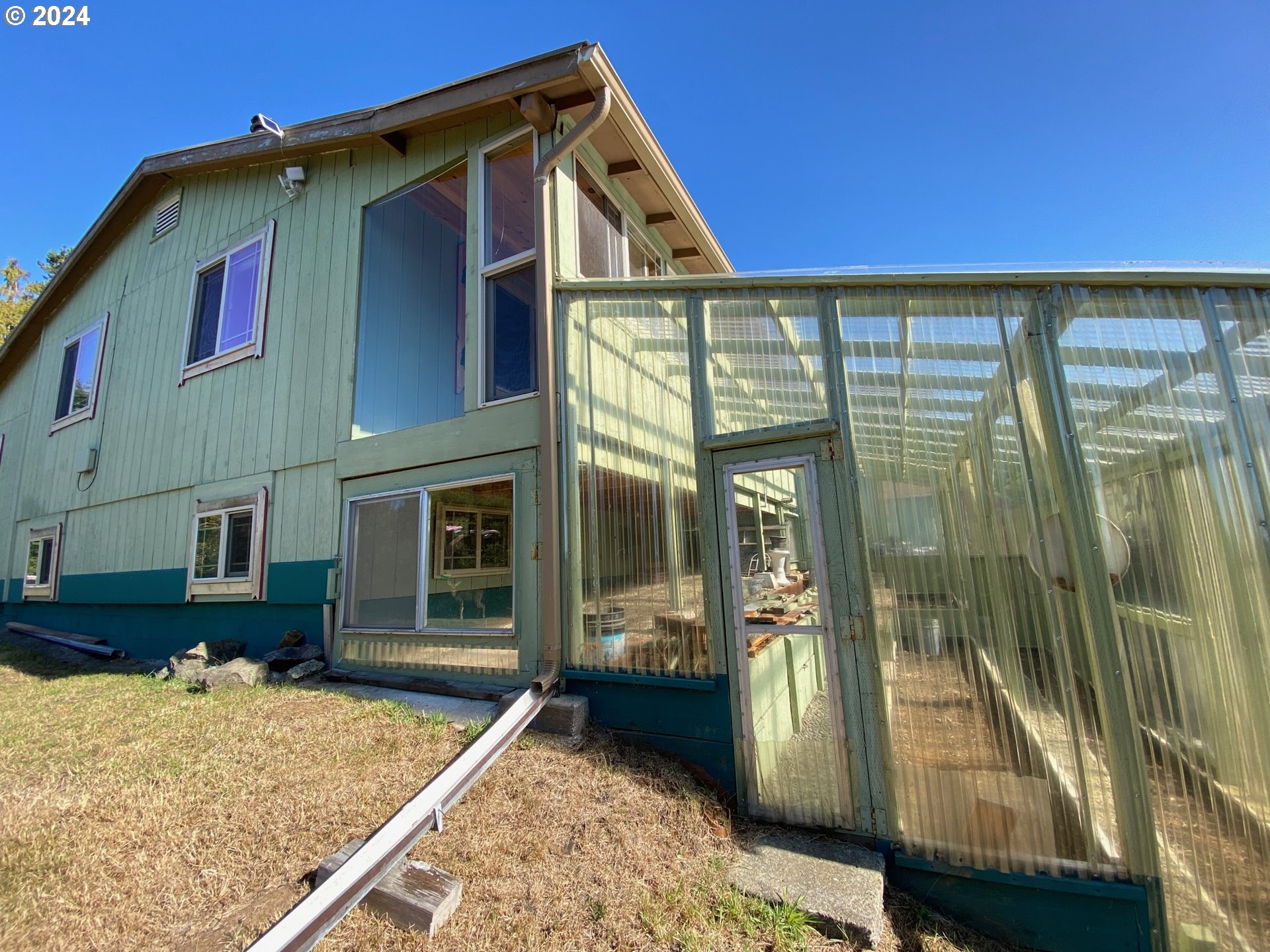 715 Jackson Avenue Coos Bay, OR 97420 - Photo 39 of 42