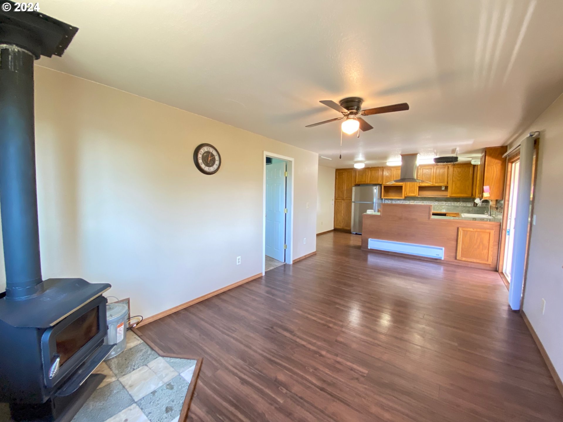 715 Jackson Avenue Coos Bay, OR 97420 - Photo 7 of 42