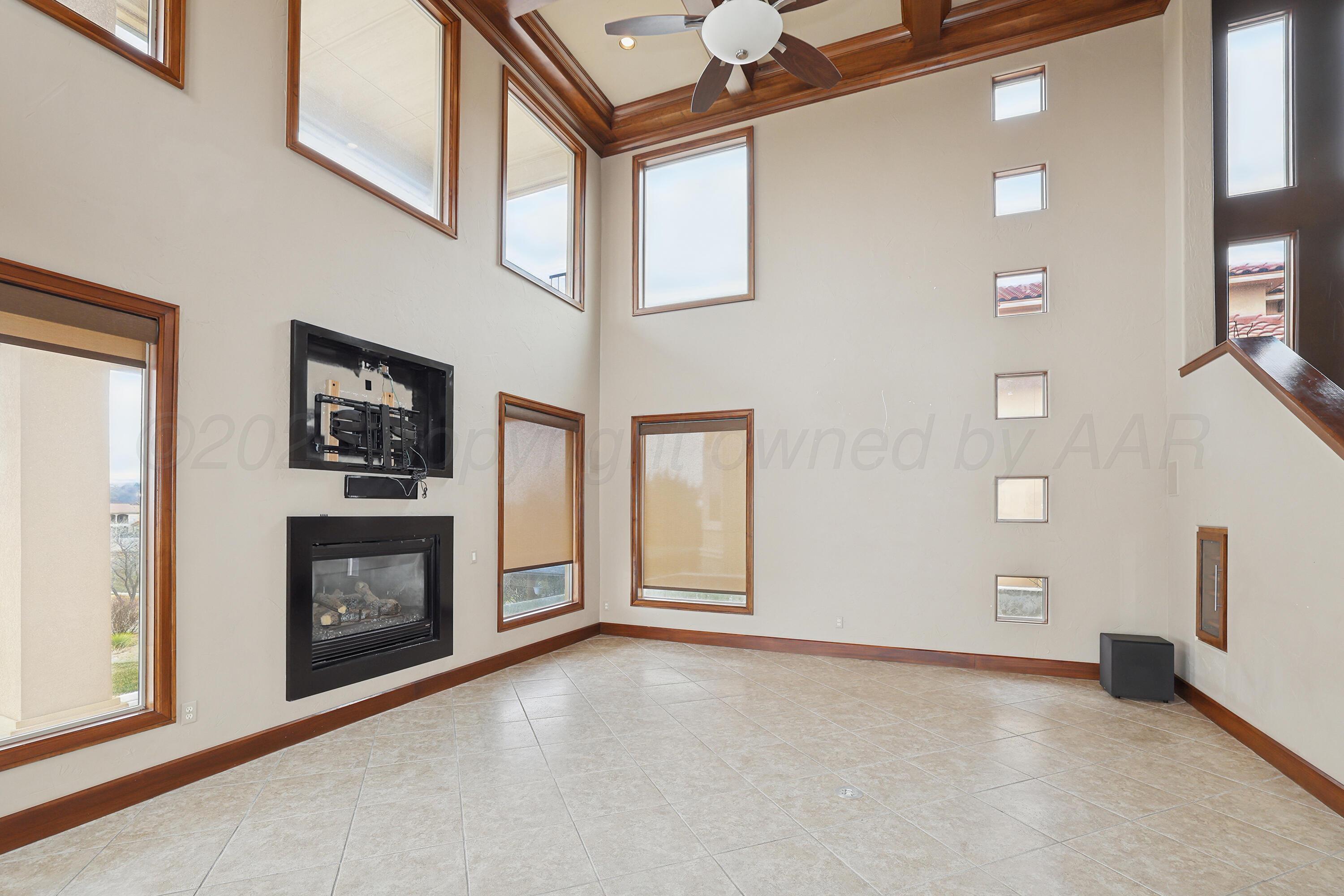 13 Prestwick Lane Amarillo, TX 79124 - Photo 10 of 51 4-Living Area