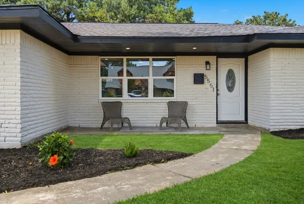 $299,900 | 5551 Winding Creek Way, Houston, TX 77017