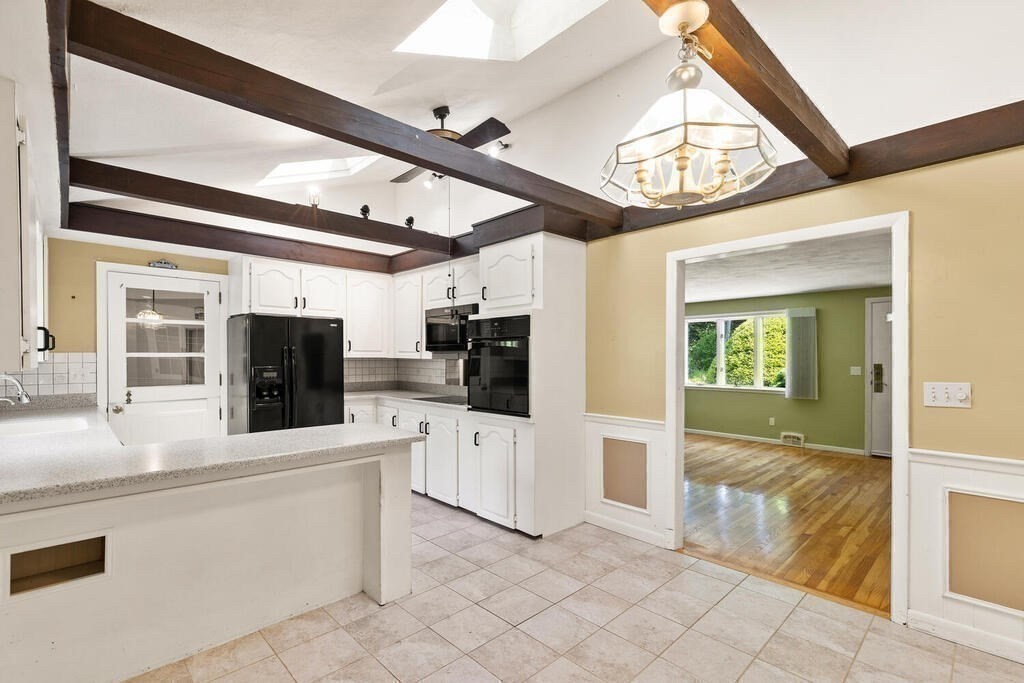 55 Forest Street Hamilton, MA 01982 - Photo 9 of 30 Gallery Image 9