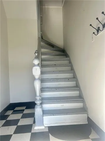 $1,600 | 3646 Camp Street, New Orleans, LA 70115