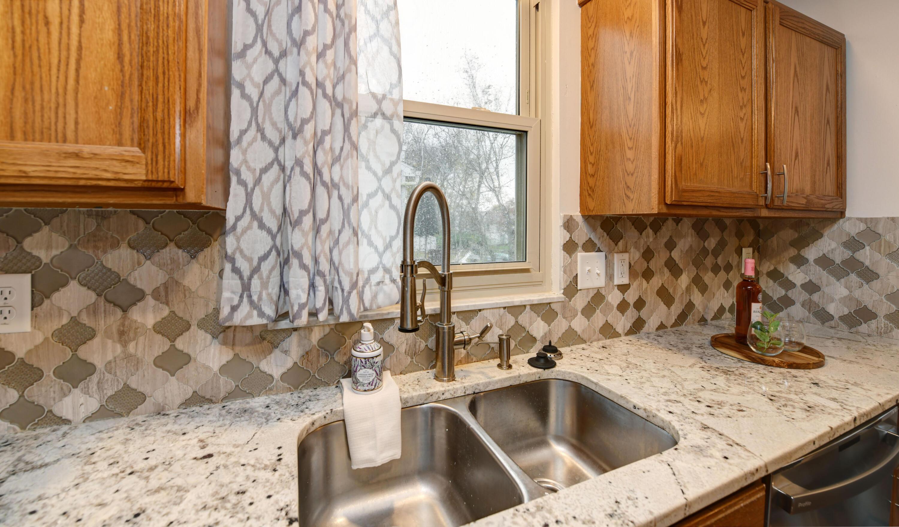 773 Rothrock Drive Galloway, OH 43119 - Photo 12 of 40 Kitchen