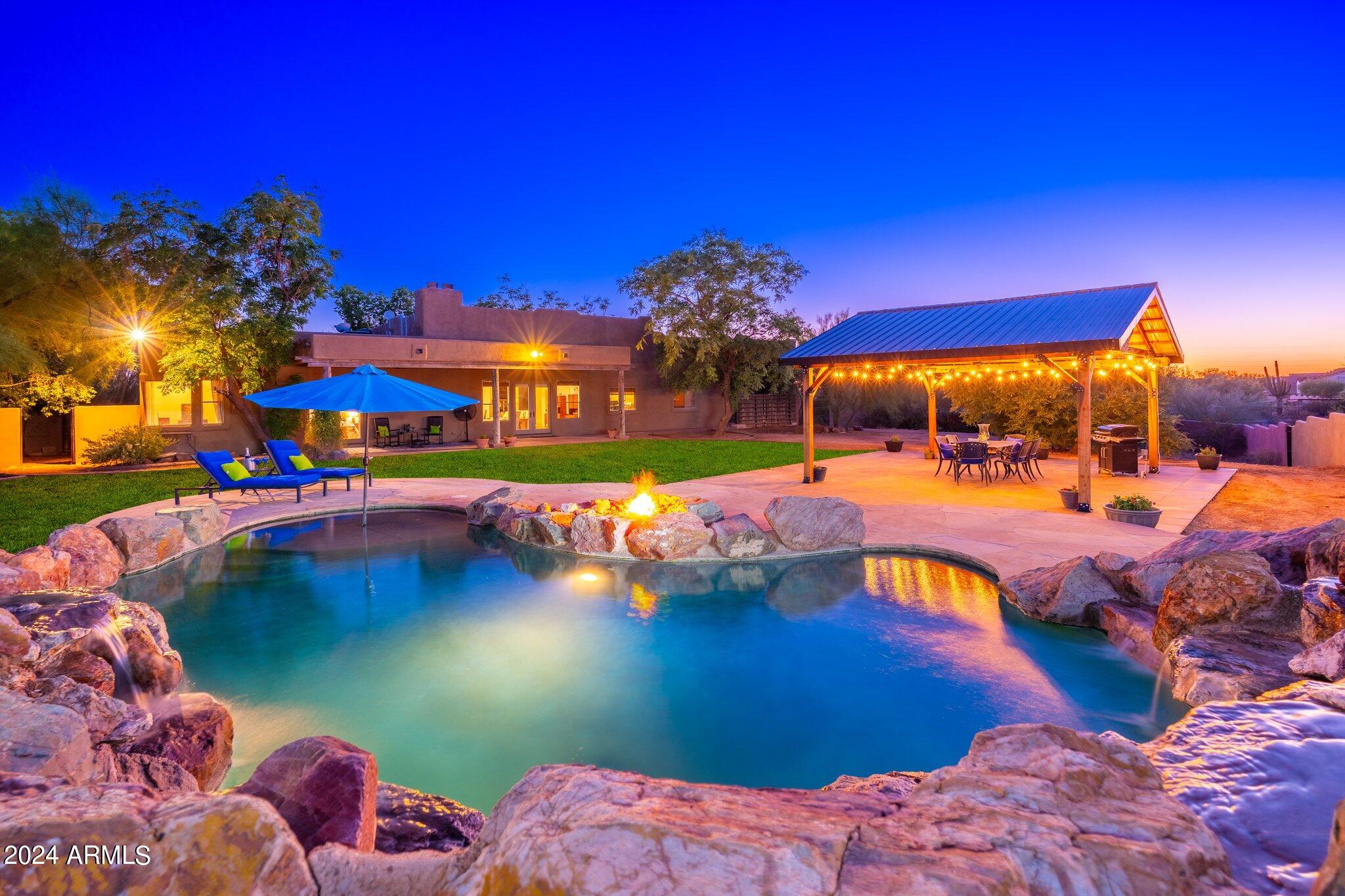 218 W Ridgecrest Rd - 83