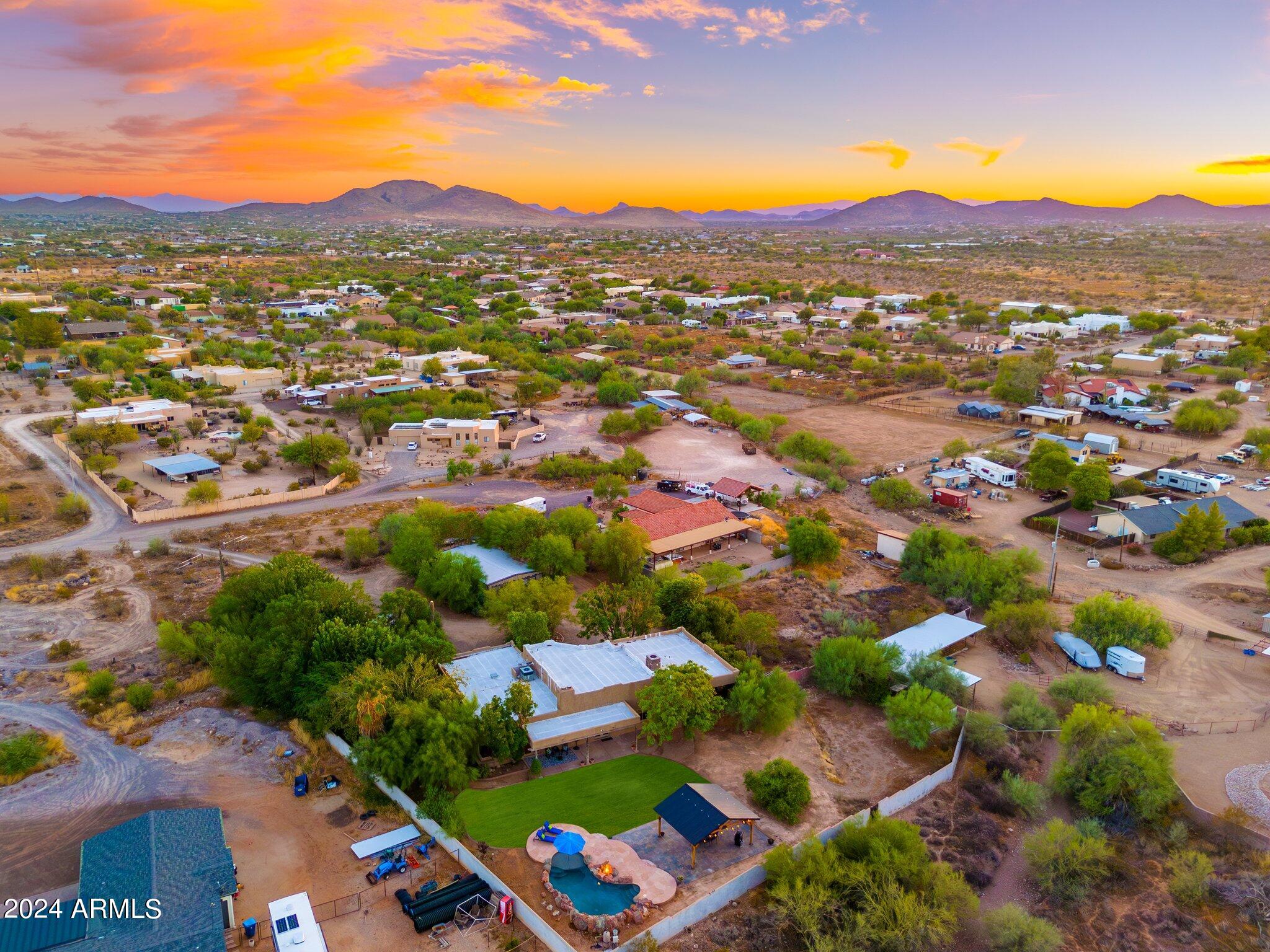 218 West Ridgecrest Road Phoenix, AZ 85086 - Photo 67 of 81 218 W Ridgecrest Rd - 65