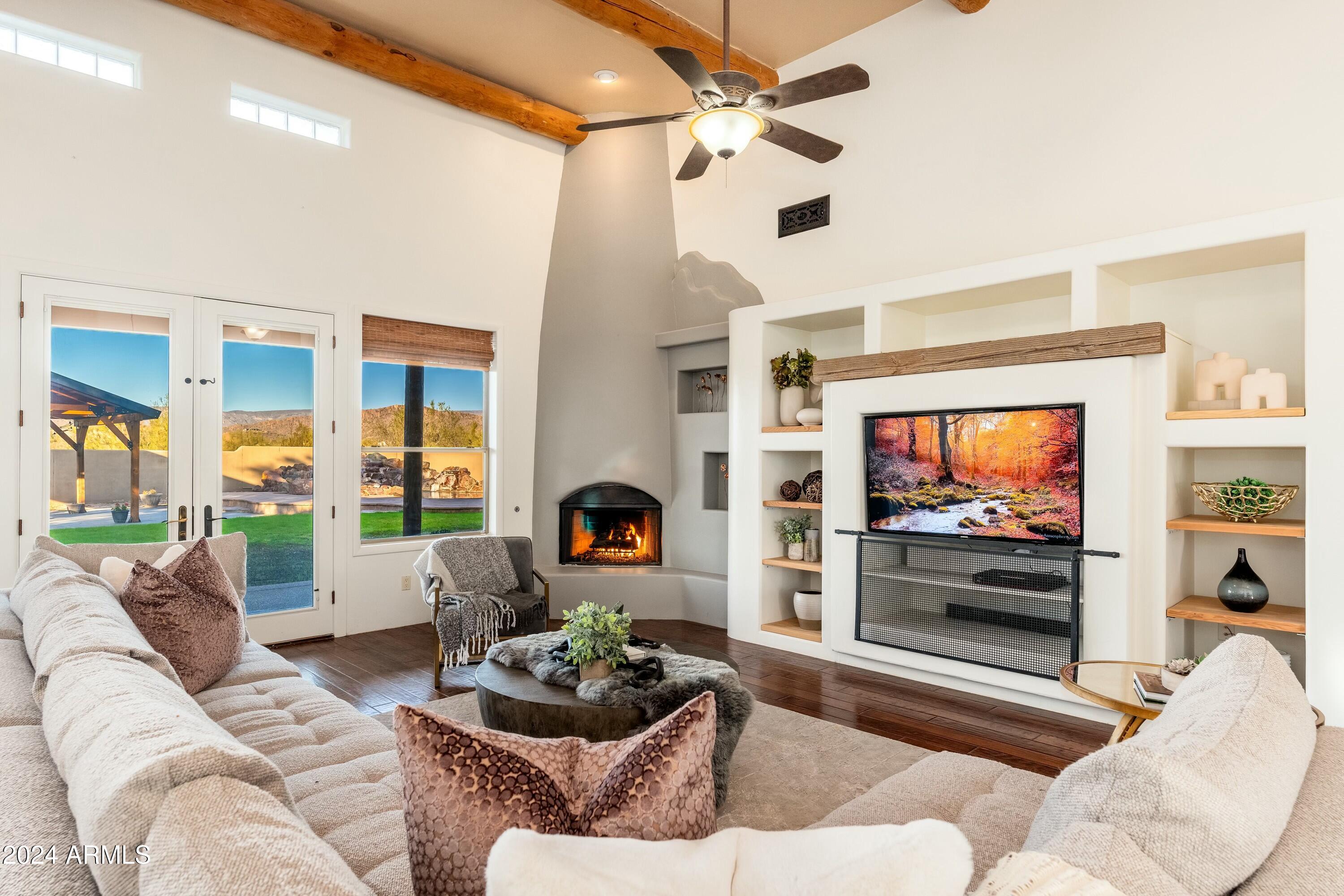 218 West Ridgecrest Road Phoenix, AZ 85086 - Photo 8 of 81 tempImagejpwr4r
