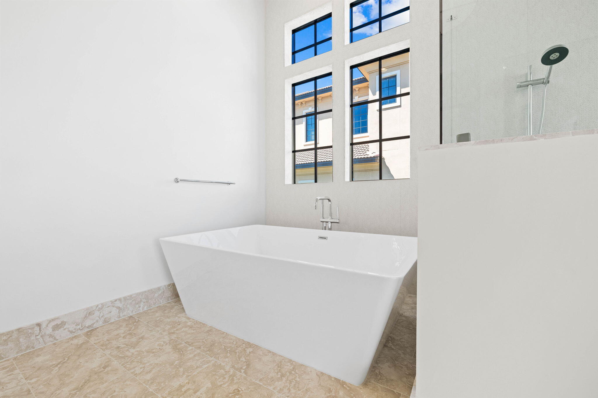 480 Captains Circle Destin, FL 32541 - Photo 25 of 63 a bathroom with a bathtub