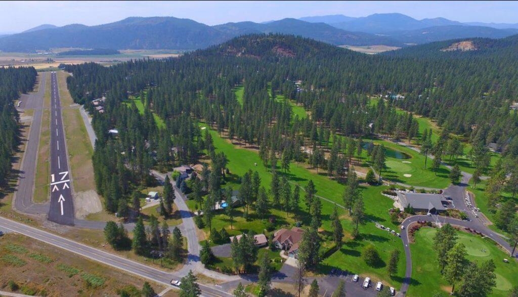 183 East Trappers Loop Chewelah, WA 99109 - Photo 4 of 11