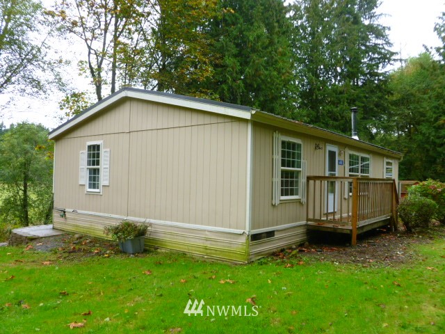 6448 F F & S Grade Road Sedro-Woolley, WA 98284 - Photo 3 of 18 Gallery Image 3