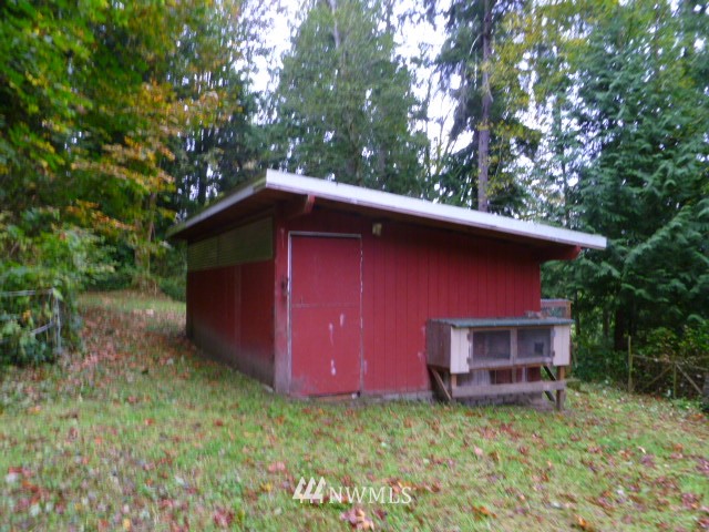 6448 F F & S Grade Road Sedro-Woolley, WA 98284 - Photo 4 of 18 Gallery Image 4