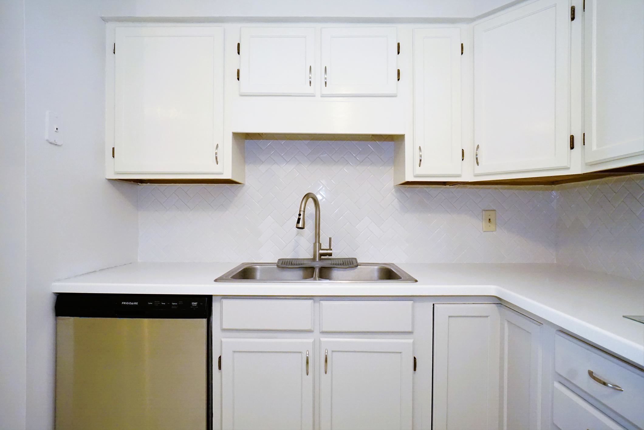 50 Brookside Drive, Unit G5 Exeter, NH 03833 - Photo 5 of 46