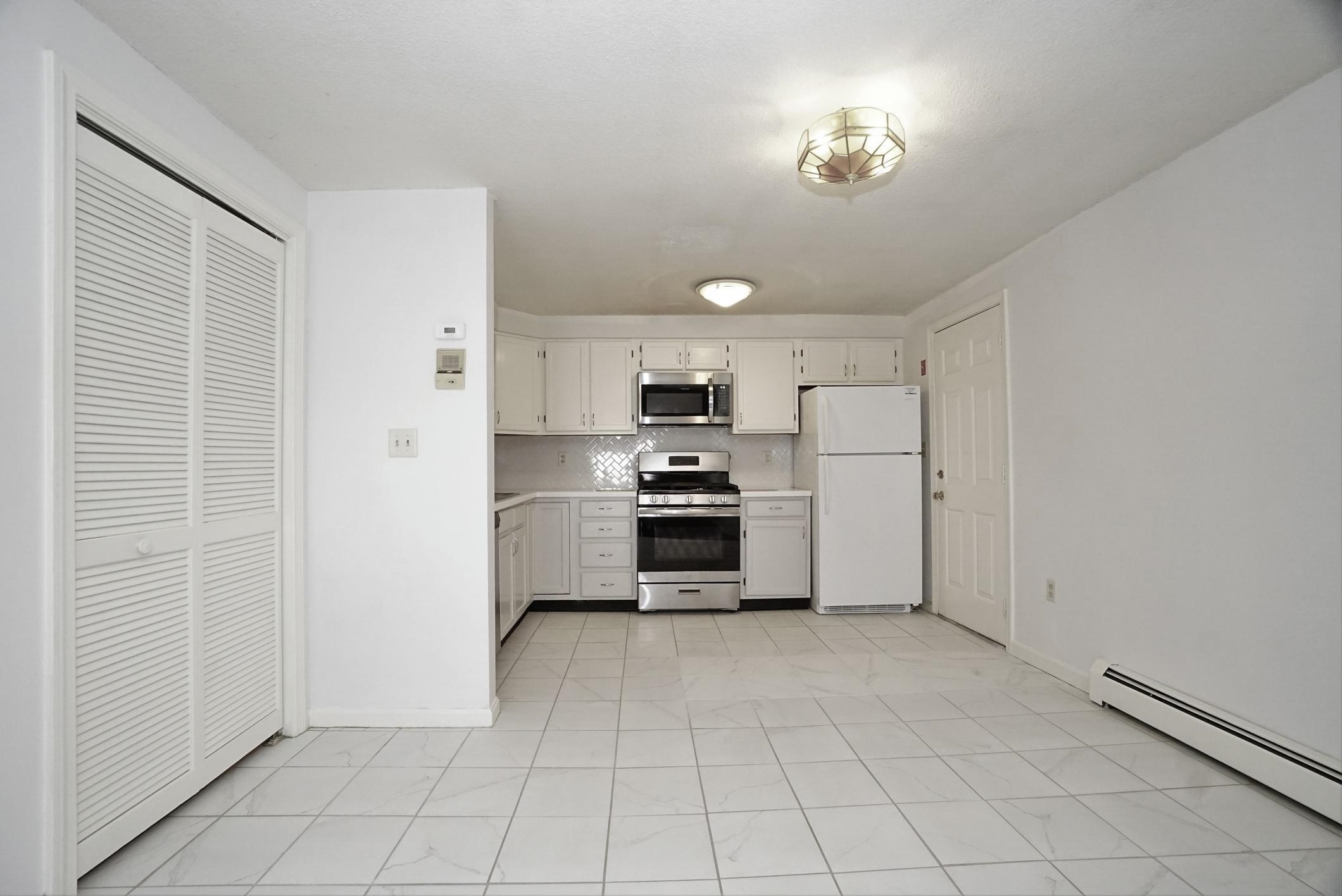 50 Brookside Drive, Unit G5 Exeter, NH 03833 - Photo 6 of 46