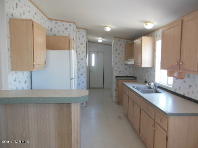 1398 West El Rio Drive Tucson, AZ 85745 - Photo 6 of 21