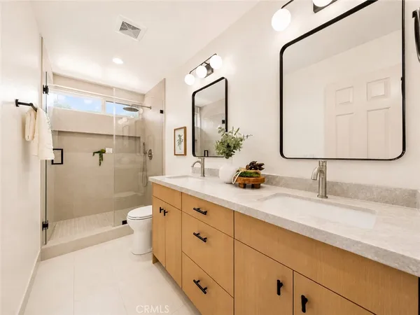 $1,560,000 | 10 Verano, Lake Forest, CA 92610