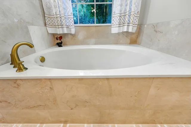 $1,199,000 | 1917 Lakeside Drive South, Fernandina Beach, FL 32034