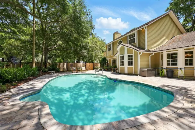 $1,199,000 | 1917 Lakeside Drive South, Fernandina Beach, FL 32034