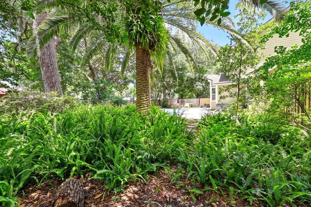 $1,199,000 | 1917 Lakeside Drive South, Fernandina Beach, FL 32034