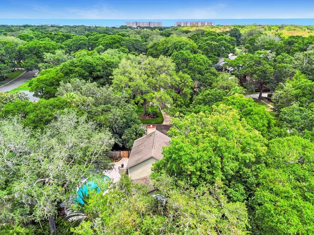 $1,199,000 | 1917 Lakeside Drive South, Fernandina Beach, FL 32034