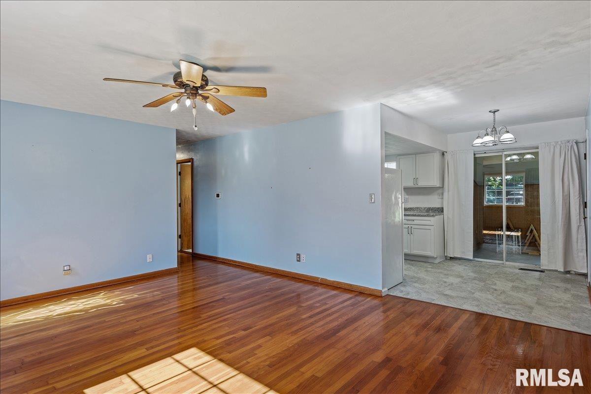 55 Bonnie Brook Road Chatham, IL 62629 - Photo 14 of 27