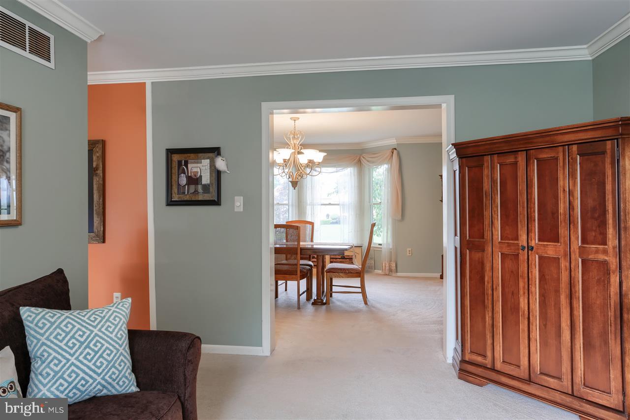 1769 Mountain View Road Middletown, PA 17057 - Photo 5 of 25 Gallery Image 5