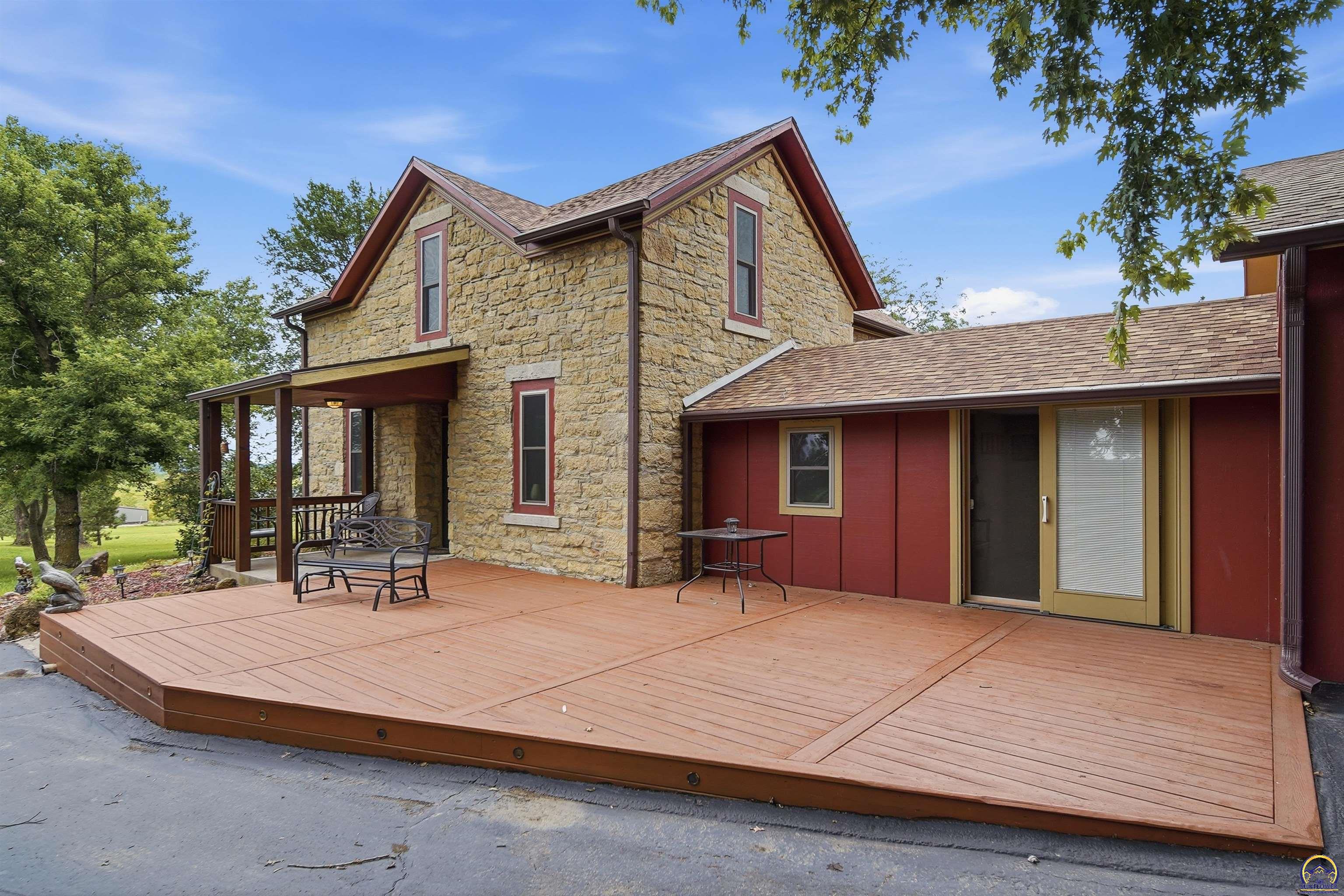 26906 Gladden Road Maple Hill, KS 66507 - Photo 2 of 47