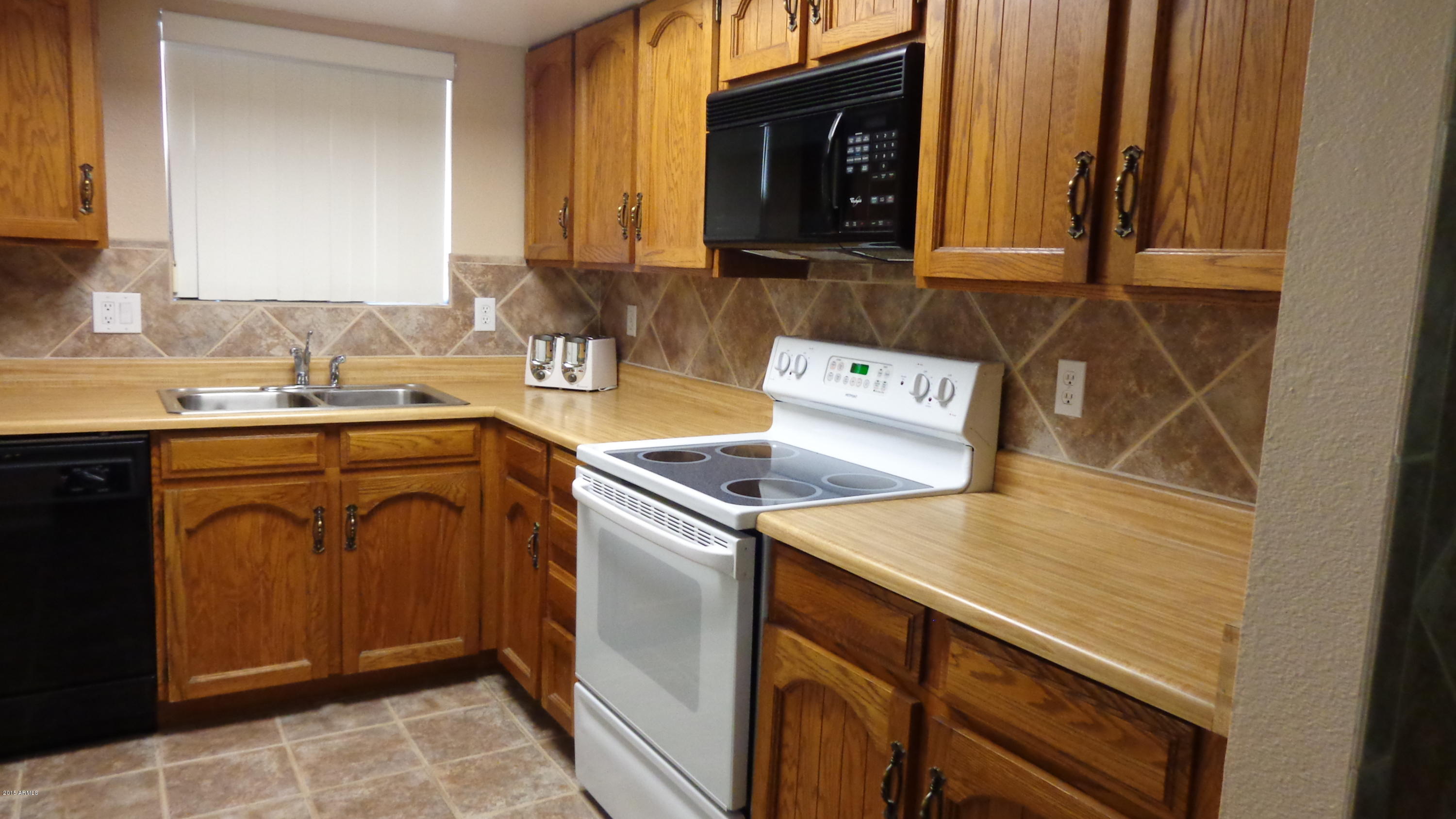 709 South Power Road, Unit 209 Mesa, AZ 85206 - Photo 16 of 34 16 Kitchen 7