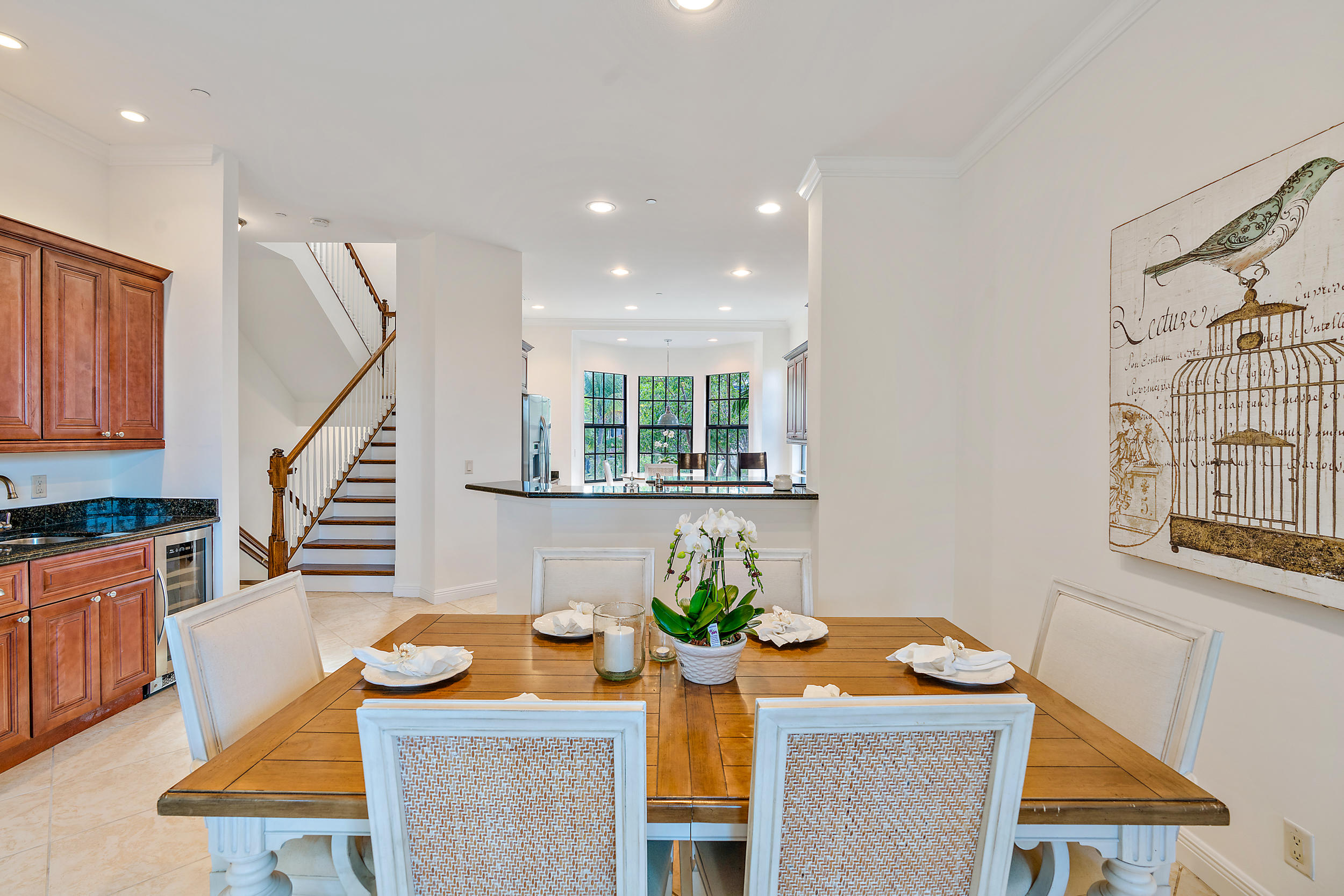 301 Del Sol Circle Tequesta, FL 33469 - Photo 5 of 39 Dining Room