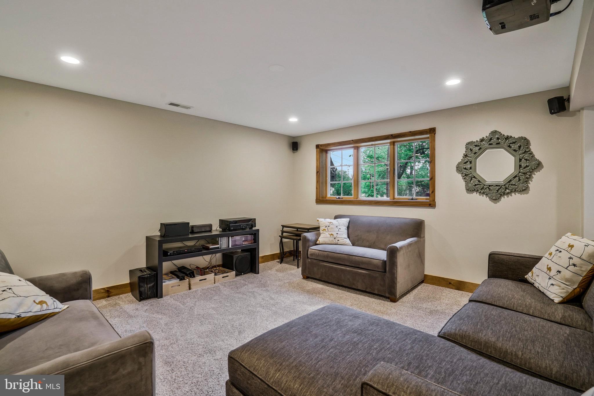 5642 Inverchapel Road Springfield, VA 22151 - Photo 40 of 74