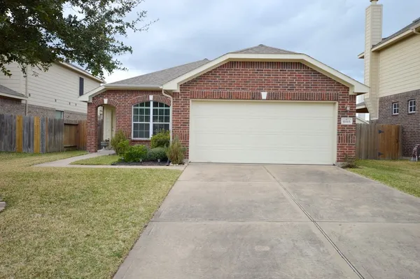$1,800 | 11115 Barker Park Court, Cypress, TX 77433