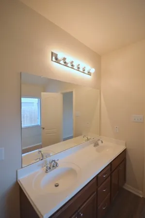 $1,800 | 11115 Barker Park Court, Cypress, TX 77433