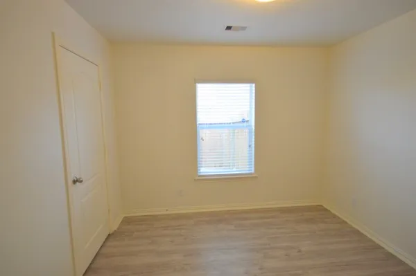 $1,800 | 11115 Barker Park Court, Cypress, TX 77433