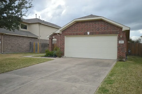 $1,800 | 11115 Barker Park Court, Cypress, TX 77433