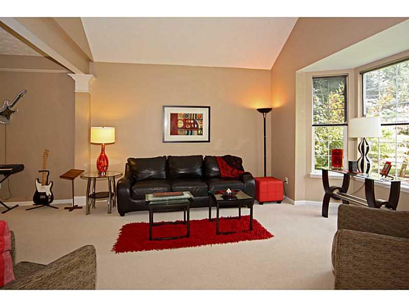 9106 Prairie Ridge Place Indianapolis, IN 46256 - Photo 4 of 24 Gallery Image 4