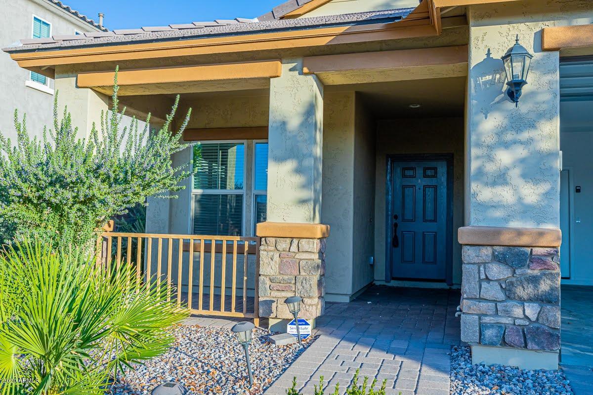 2669 East Gillcrest Road Gilbert, AZ 85298 - Photo 2 of 48 016A9631-1200px-September 26, 2020