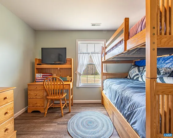 $384,900 | 186 Rosewood Drive, Scottsville, VA 24590