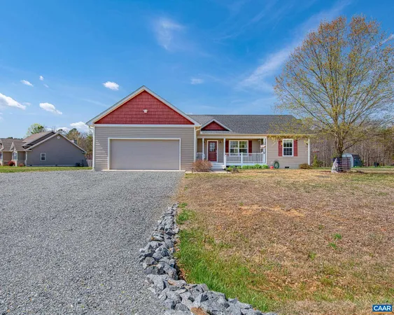 $384,900 | 186 Rosewood Drive, Scottsville, VA 24590
