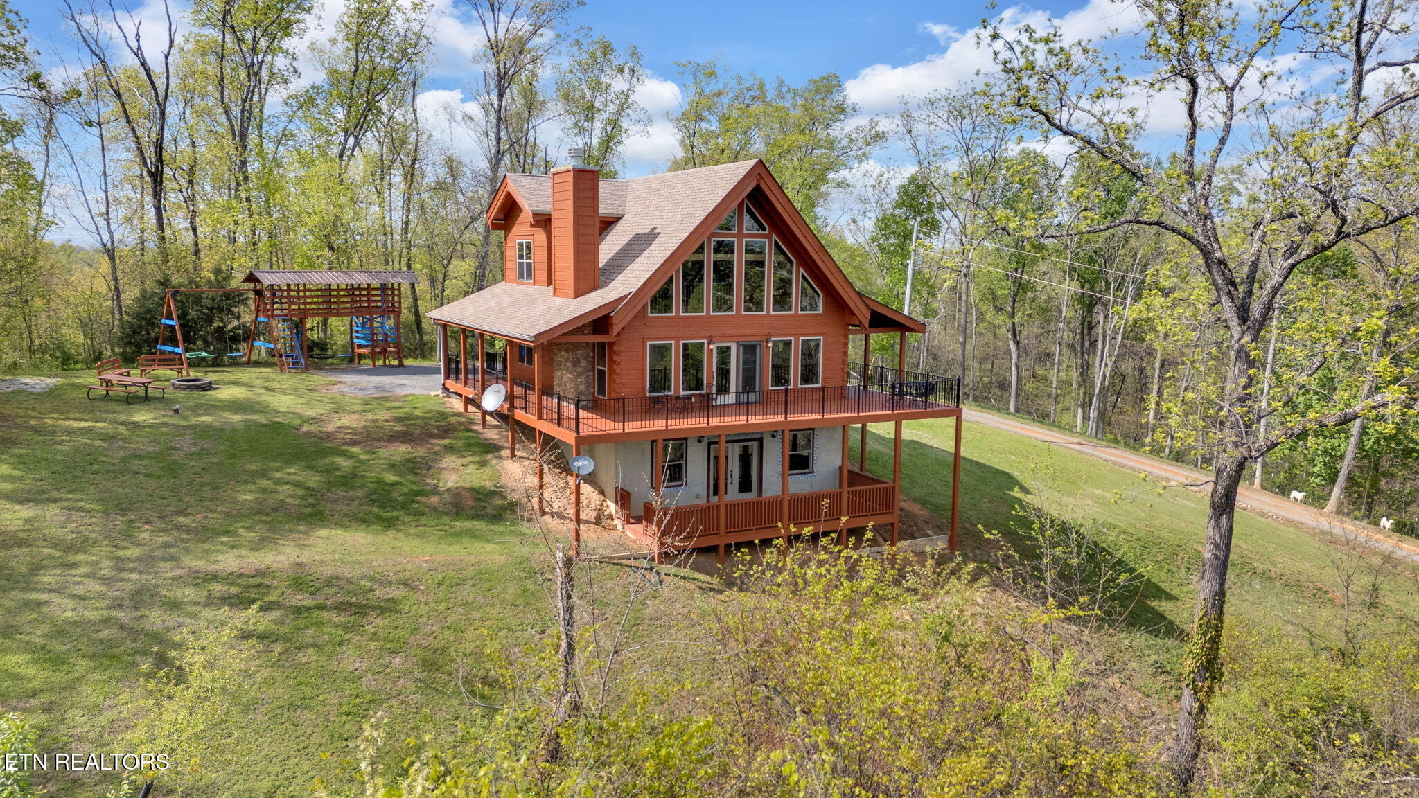 470 Vinson Hollow Road Bybee, TN 37713 - Photo 1 of 51 6-web-or-mls-DJI_20250412161707_0271_D